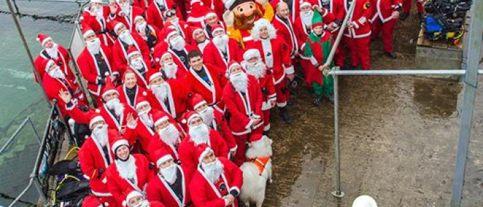 Featured image for World Record Breaking SCUBA Santas!